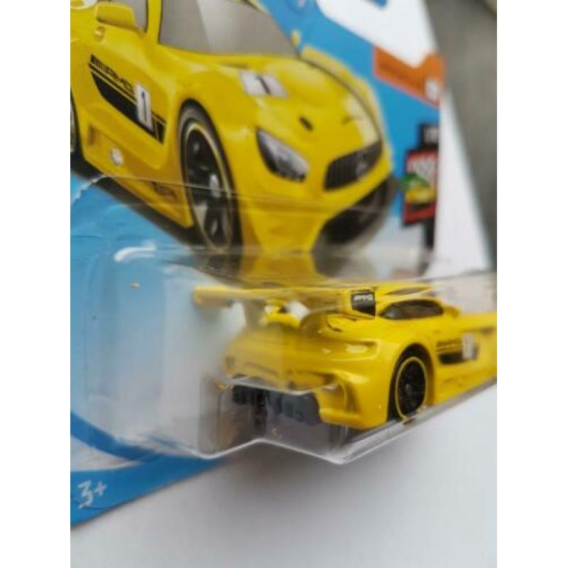 hotwheels '16 Mercedes-AMG GT3