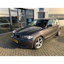 BMW 1-serie 118d Corporate Business Line | nieuwe motor!