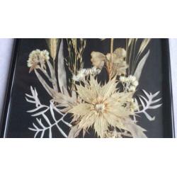 Droogbloemen-compositie in lijst/2 stuks