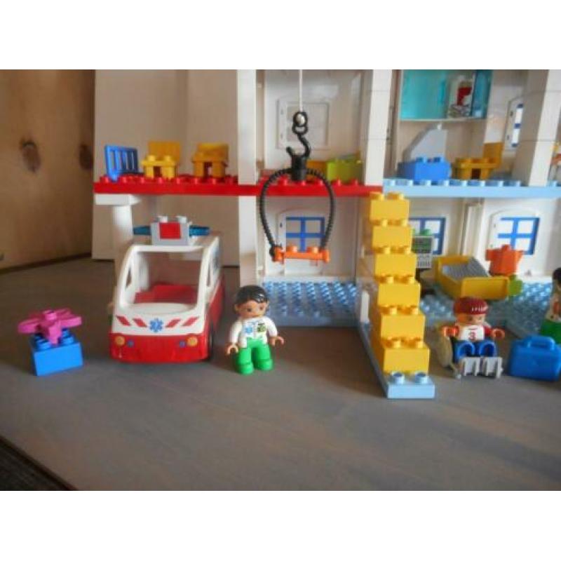 Groot duplo ziekenhuis - 280-3172