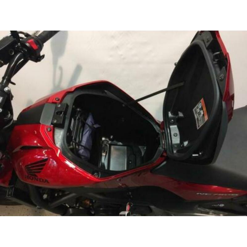 HONDA NC 750 S / ABS (bj 2016)