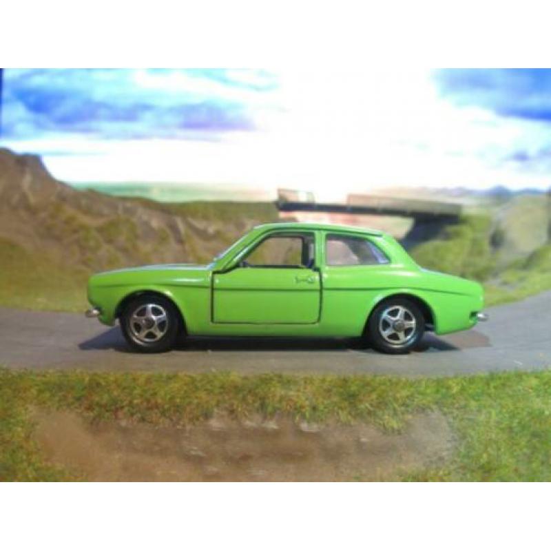 1/43 Ford Escort Mk.1 - Mattel Mebetoys A-53 ( Near Mint )