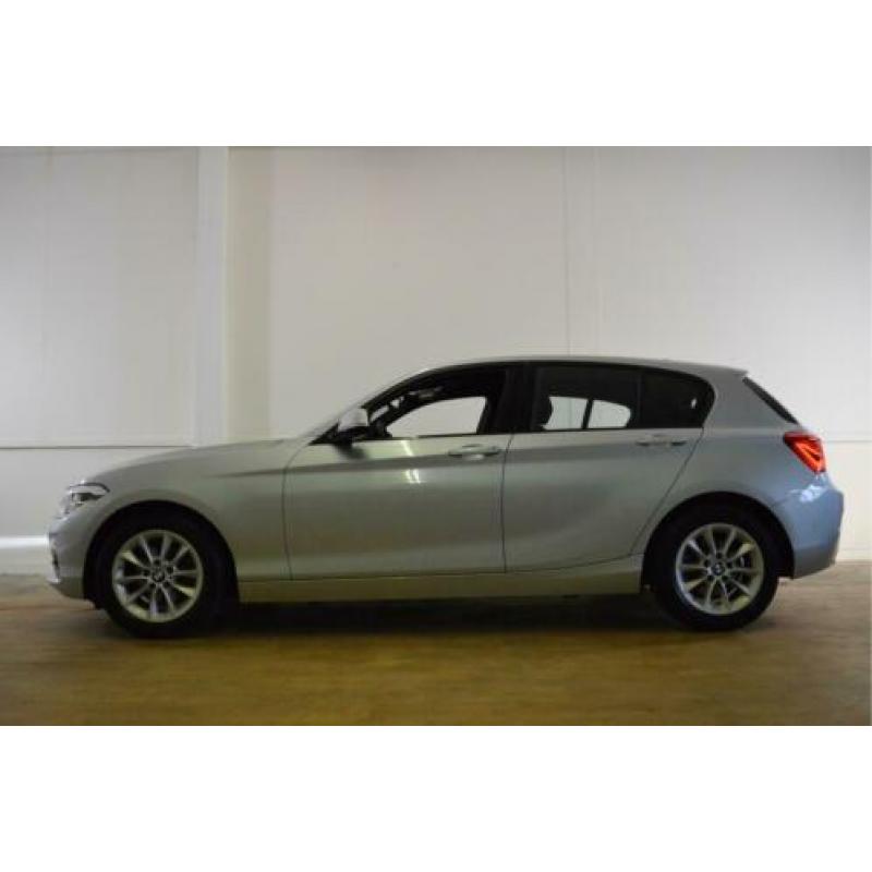 BMW 118I automaat sportline edition