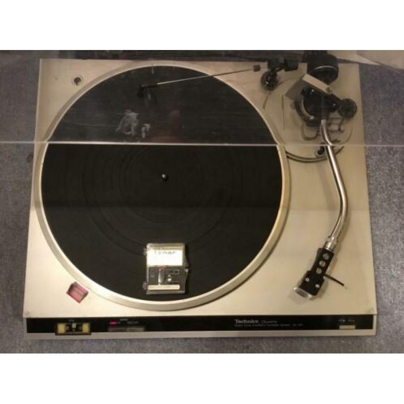 Technics model SL-02 Platenspeler + extra naald