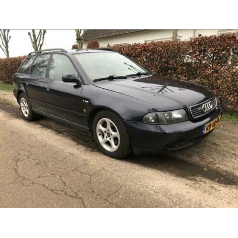 Audi A4 1.8 Avant 20V 92KW 1997 Blauw