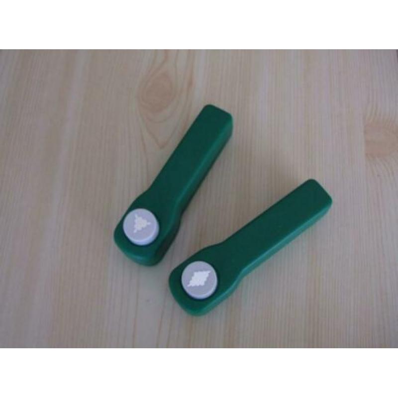 2 ponsjes.Groen