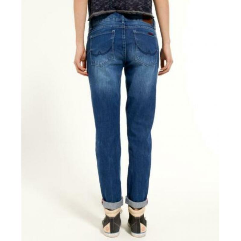 Superdry nieuwe jeans Standard Tomboy XXS W24 L32 incl verz