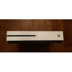Xbox one S 500 gb