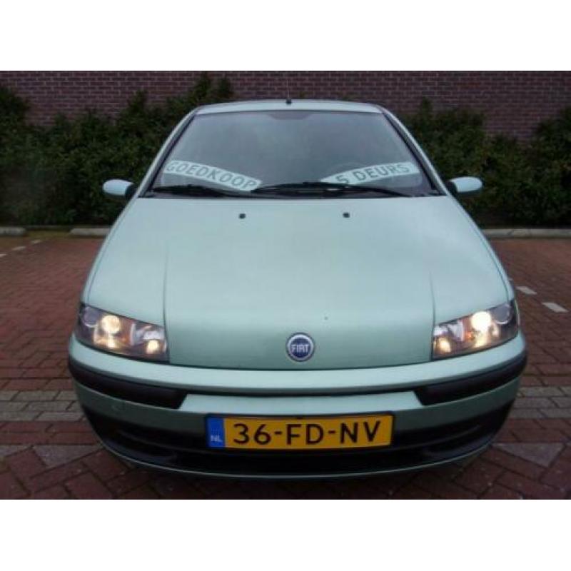 Fiat PUNTO 1.2 HLx 5 drs, 2e eign. Bj 2/2000 APK 2/2021