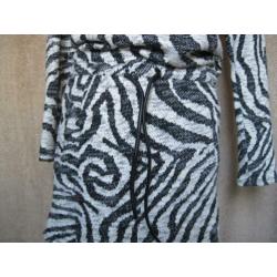 LEUKE JURK / TUNIEK van COSTES. Maat:S/XS.