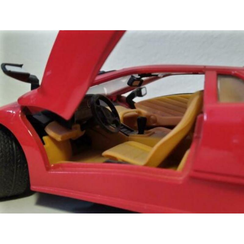 Lamborghini Diablo 1:18 maisto Pol