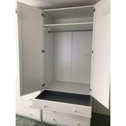 2 kasten elke kast is 236cm hoog, 100cm breed, 60cm diep