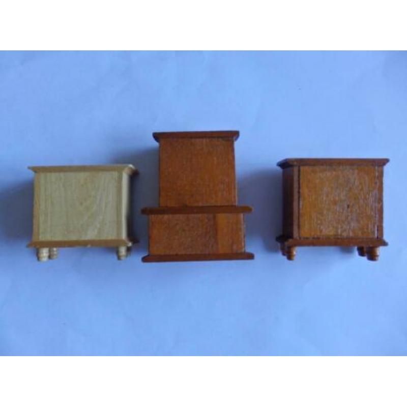 3 houten poppenhuis kasten/ kast meubels