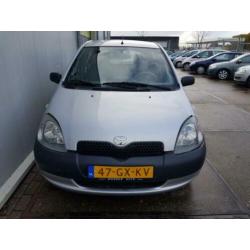 Toyota Yaris 1.0-16V VVT-i Terra