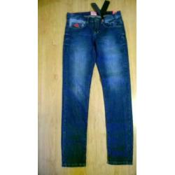 Superdry nieuwe jeans Standard Tomboy XXS W24 L32 incl verz