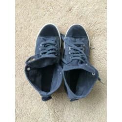 Schoenen, o.a. All Stars, Mjus, Cuplé, Sandwich