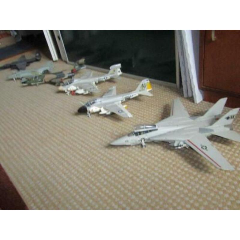 Vliegtuig modellen alle schaal 1:48