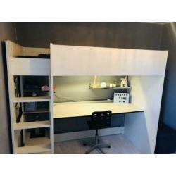 Hoogslaper Smoozy met bureau en opbergruimte