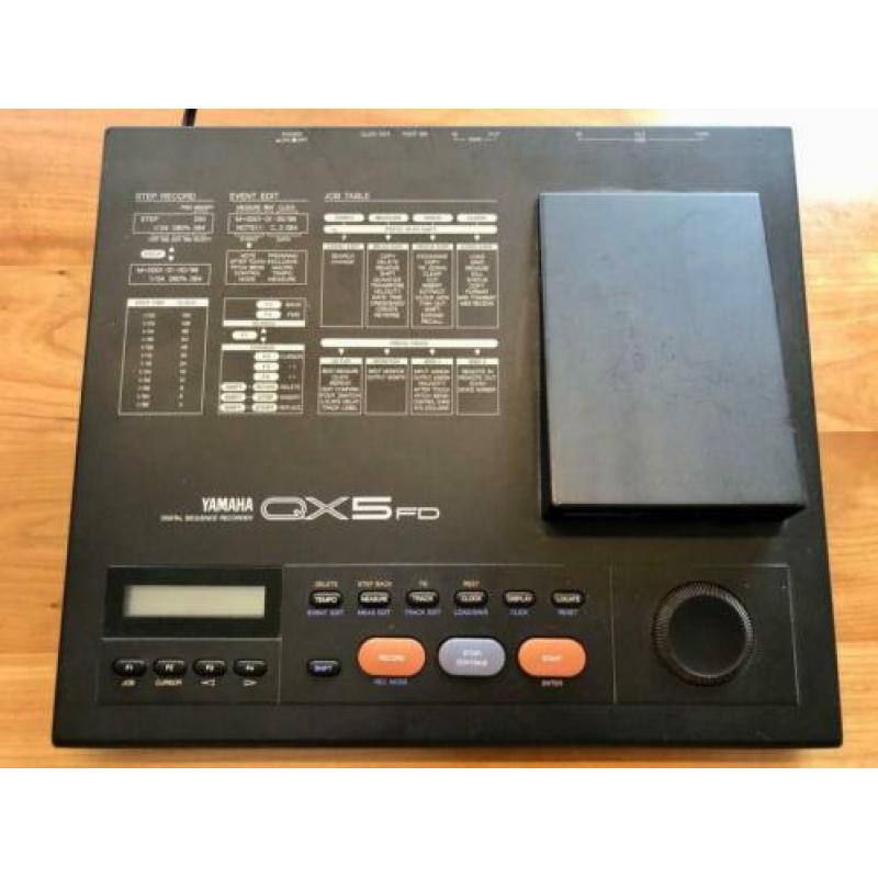 Yamaha QX 5 FD digital sequence recorder