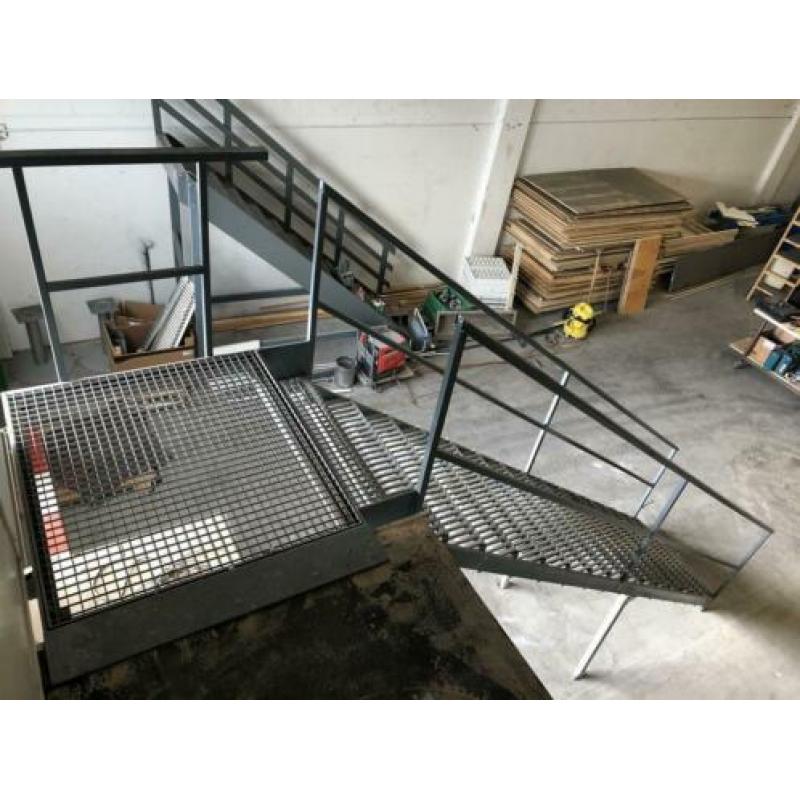 Stalen trap