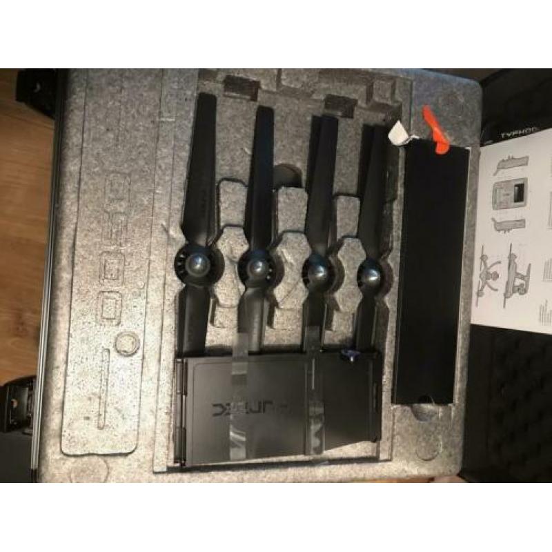 Yuneec Typhoon Q500 4K