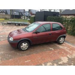 Opel Corsa 1.4 I 1997 Rood