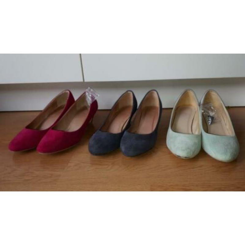 Diverse dames schoenen en pumps