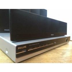 Philips digitale A/V receiver htr5204