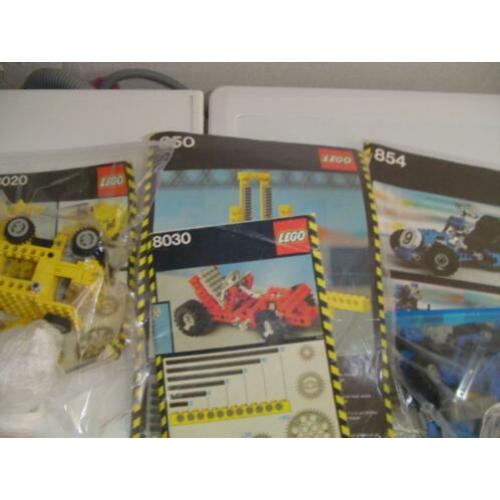 4 setje s lego technic 850-854-8020-8030