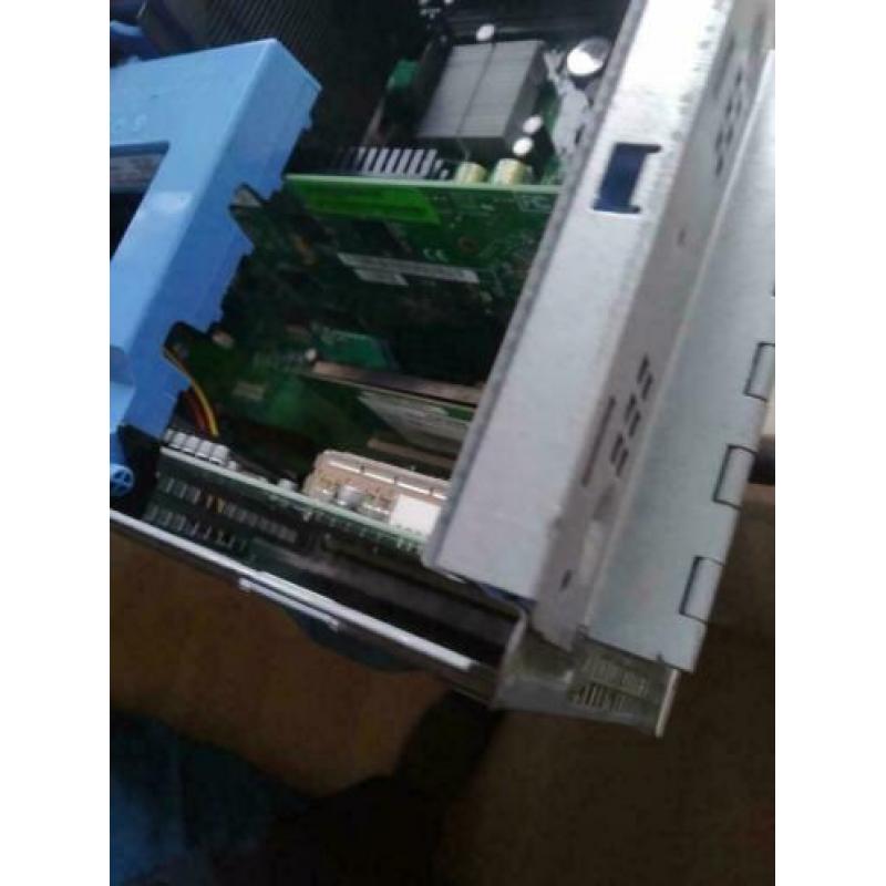 dell dimension 9200 voor onderdelen of evt repareren is ne