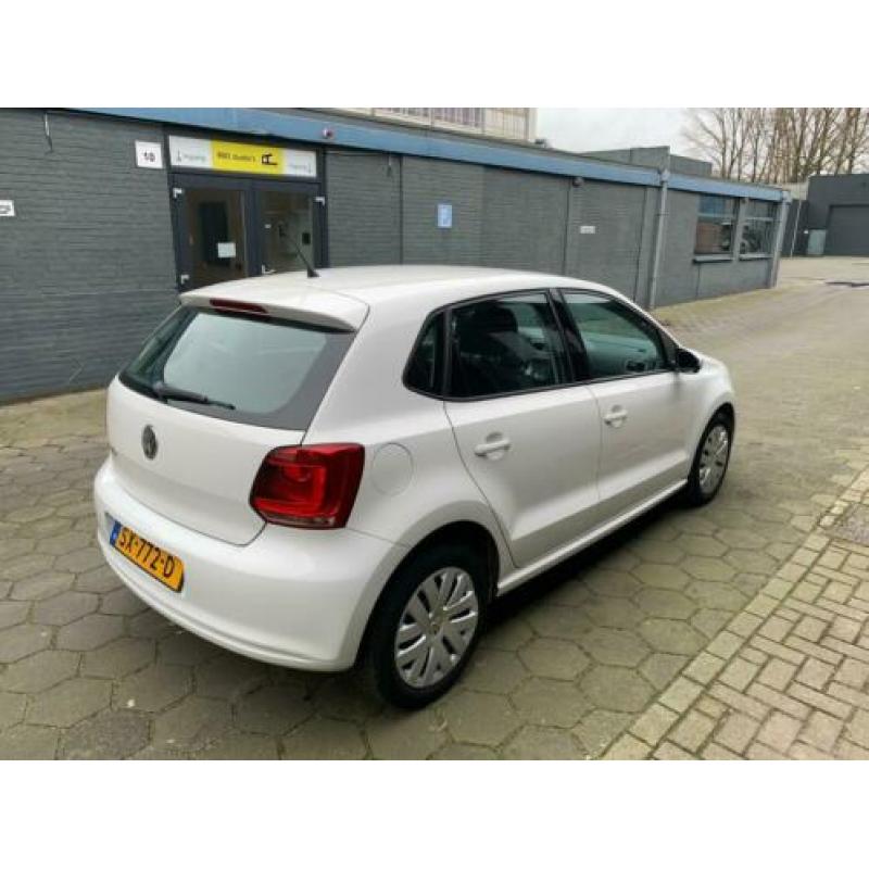 Volkswagen Polo 1.2 Trendline 5 Deurs Navigatie Airco