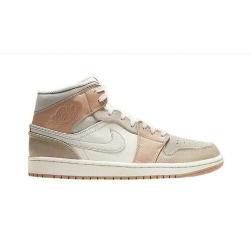 Air Jordan 1 mid Milan maat 42/US 8.5