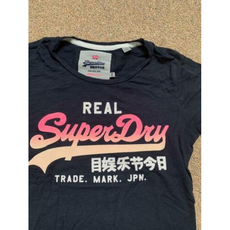 Superdry t-shirt