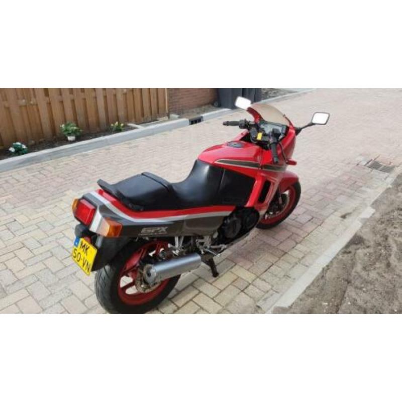 kawasaki gpx 600r ninja voor loop of sloop ?