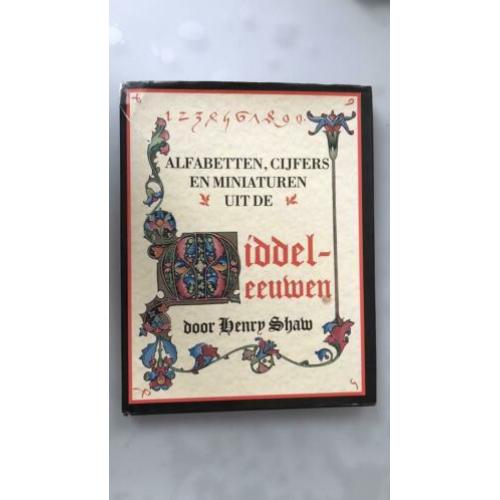Boek Alfabetten, cijfers en miniaturen uit de Middeleeuwen