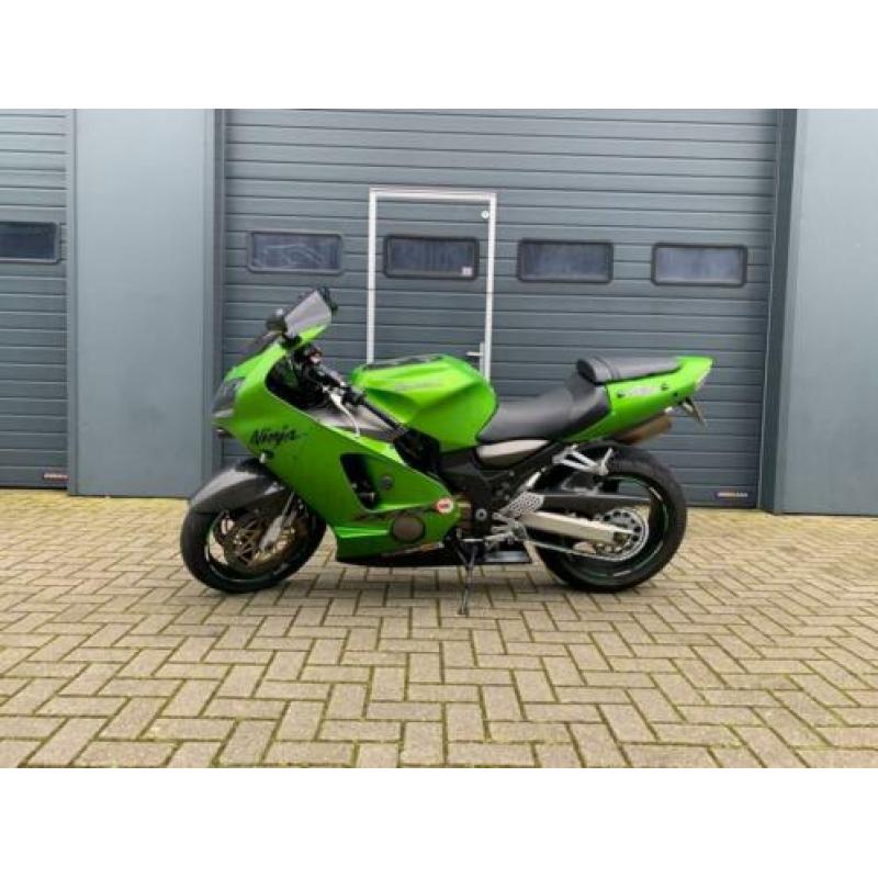 Kawasaki zx12r