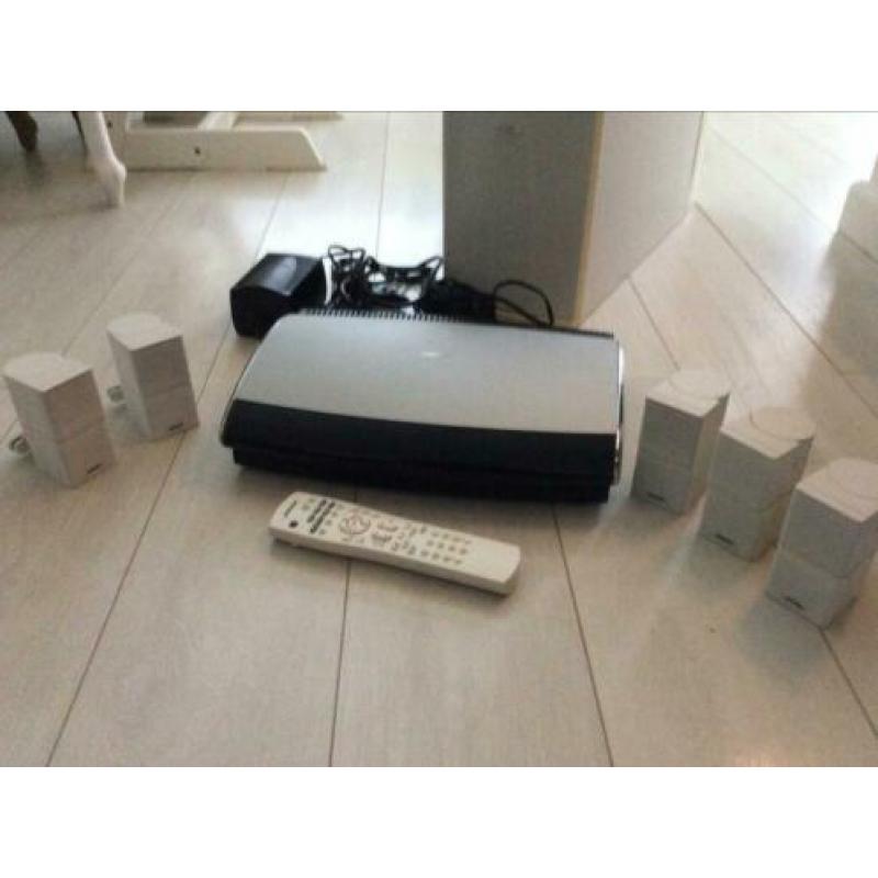 Bose Lifestyle home cinema zet met jewel cube speakers