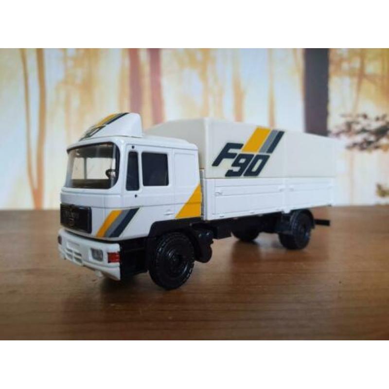 Conrad MAN F90 demo motorwagen 1:50 in goede staat