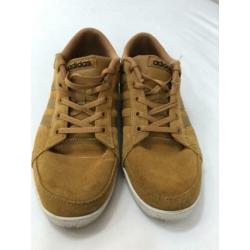 Adidas herengymp Okergeel/goud maat 42