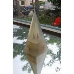 Orgonite pyramide in glas