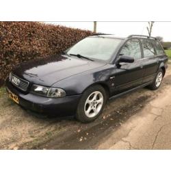 Audi A4 1.8 Avant 20V 92KW 1997 Blauw