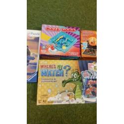 Spellen een set spellen en een puzzel bijna gratis