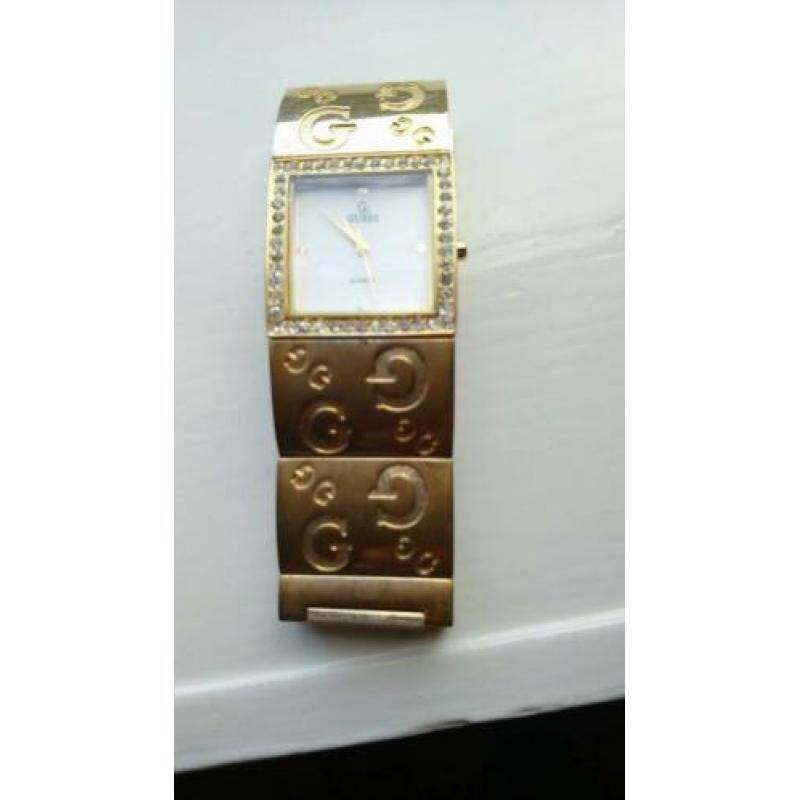 Guess dames horloge ? z.g.a.n