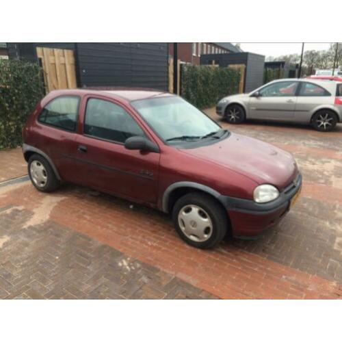 Opel Corsa 1.4 I 1997 Rood