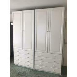 2 kasten elke kast is 236cm hoog, 100cm breed, 60cm diep
