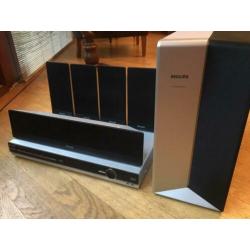 Philips digitale A/V receiver htr5204