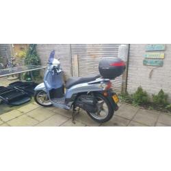 Kymco People S (defect)