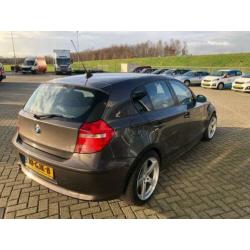 BMW 1-serie 118d Corporate Business Line | nieuwe motor!