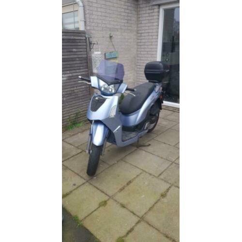 Kymco People S (defect)