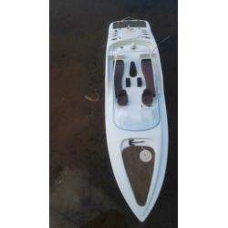 Motorjacht rc ongeveer 70cm lang